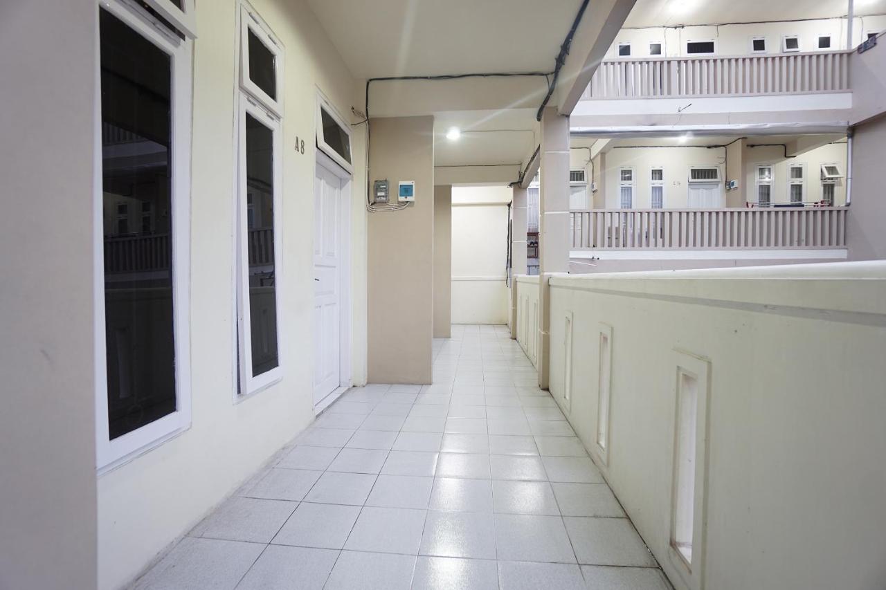 Hotel Oyo 2631 Palm Manado