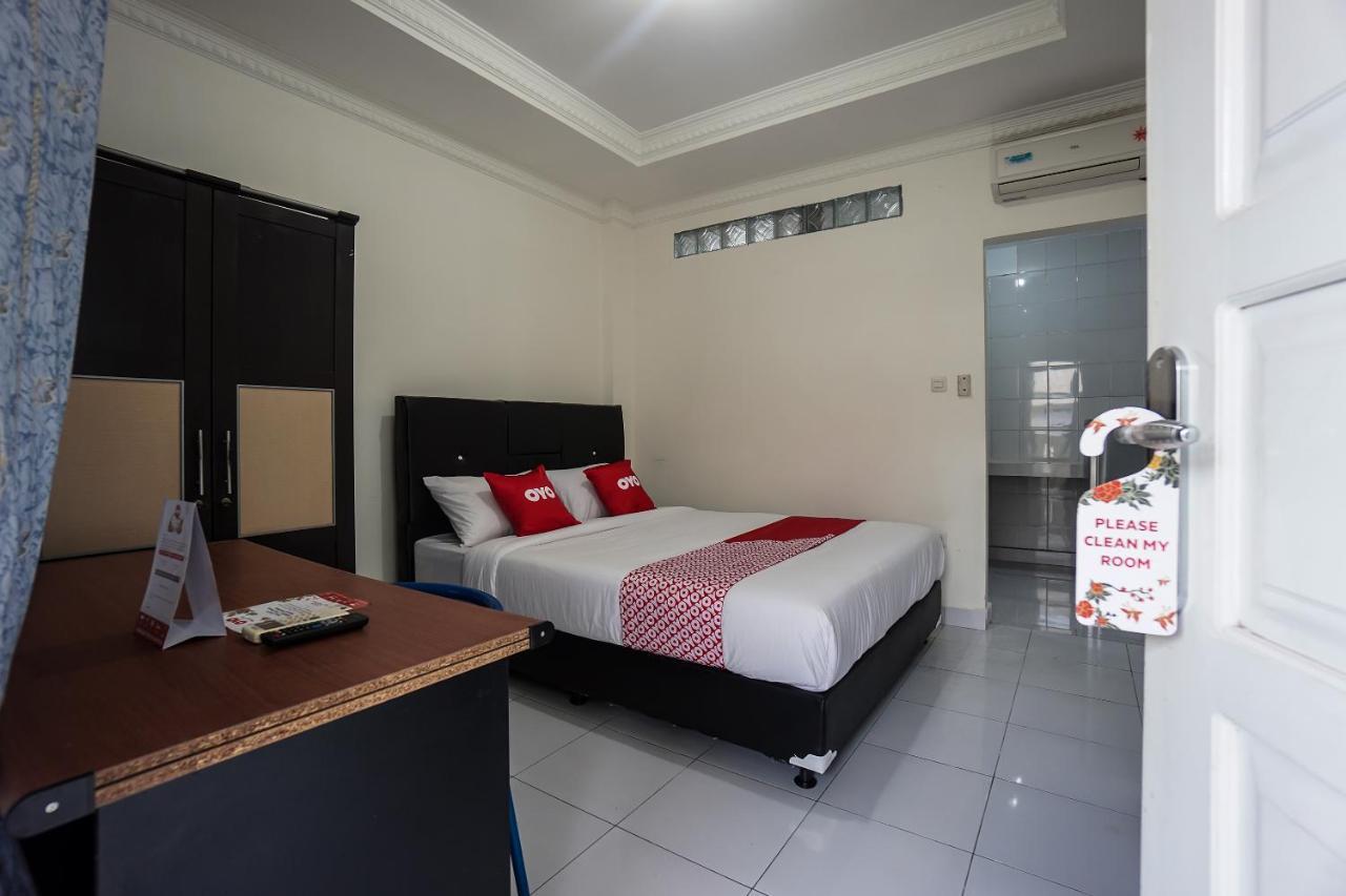 Oyo 2631 Palm Hotel 2*